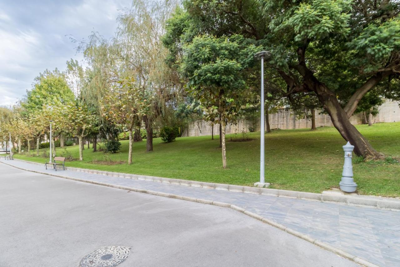 Apartamento Luminoso Cerca Playa Sardinero Con Parking Privado سانتاندر المظهر الخارجي الصورة